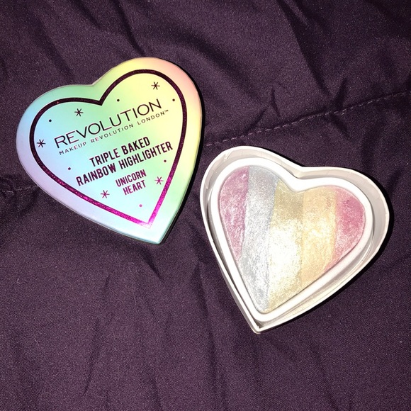 Makeup Revolution Other - FREE W $15+ PURCHASE - Unicorn Rainbow Highlighter